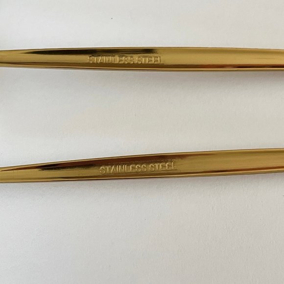 NIB stainless steel cutlery set, gold tone 18-10 stainless - Picture 4 of 4